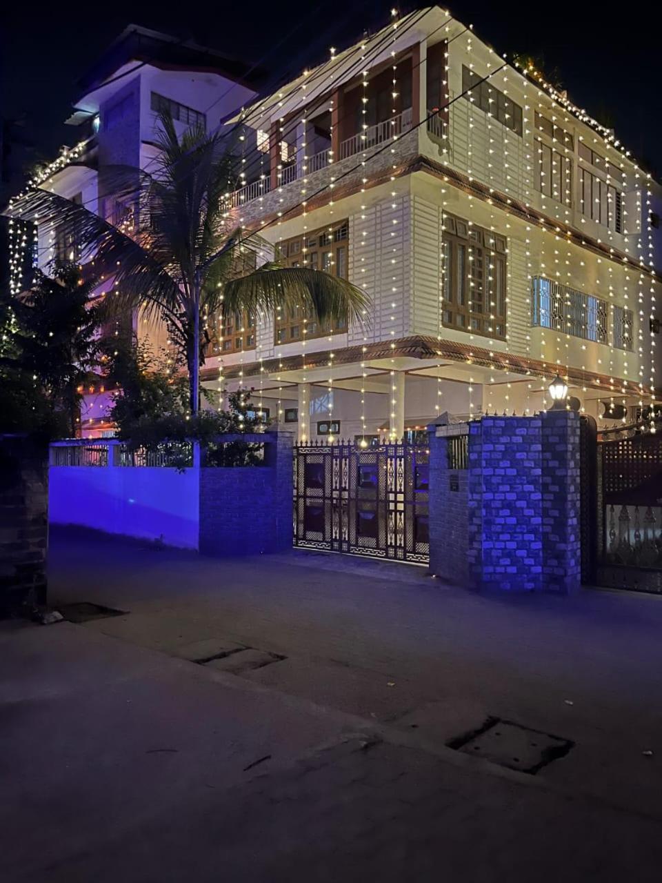 Amazing Homestay Guwahati Exterior foto